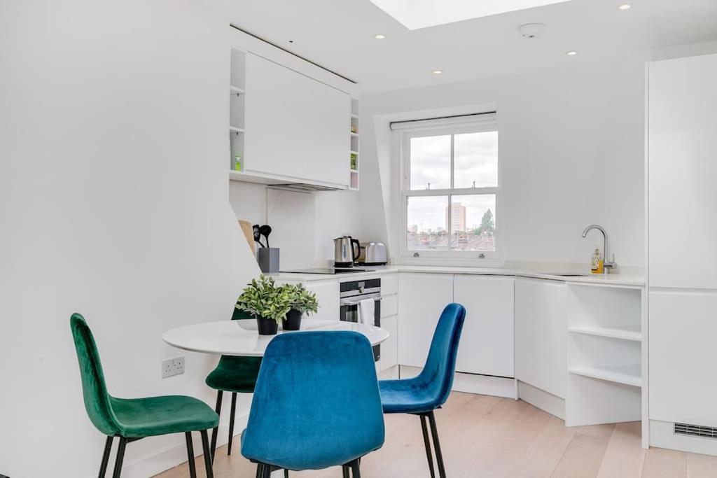 لندن Modern 1 Bedroom Flat In Battersea المظهر الخارجي الصورة